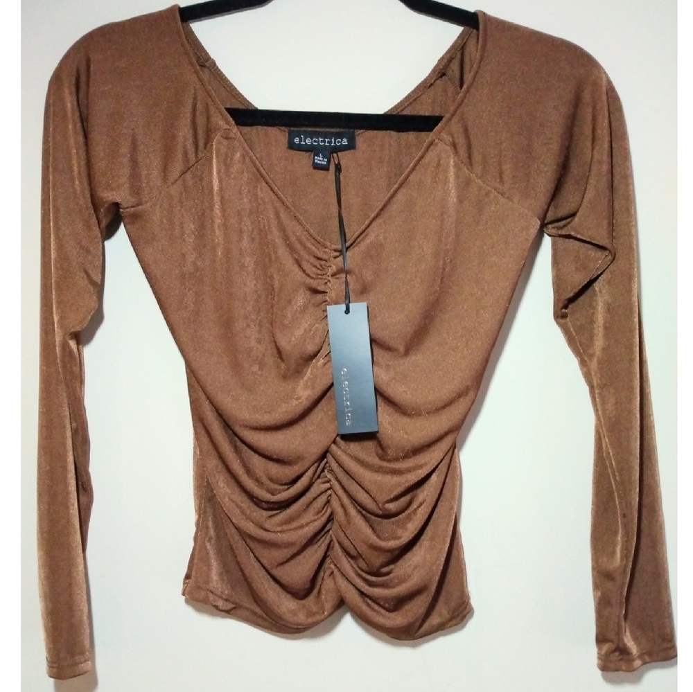 Electrifying Ruched Long Sleeve Top - Picture 14 of 16